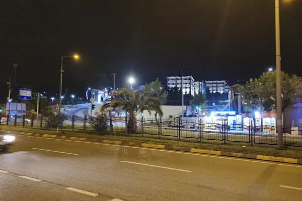Trabzon Üniversitesi - Resim 7