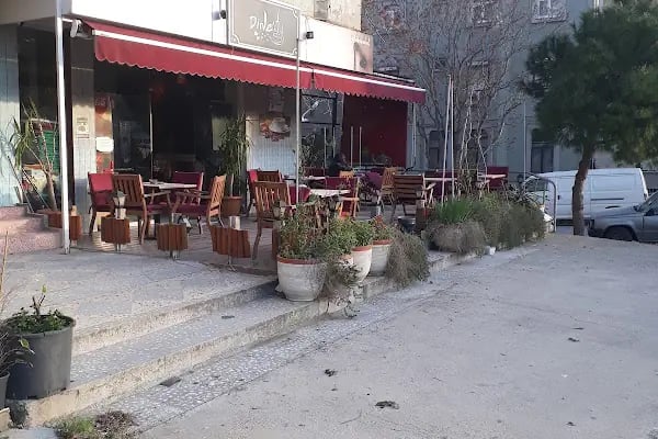 Vikont Coffee &amp; Roastery Bergama / Maltepe - Resim 6