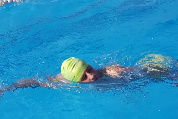 Mudanya Belediyesi Yüzme Havuzu - Resim 5