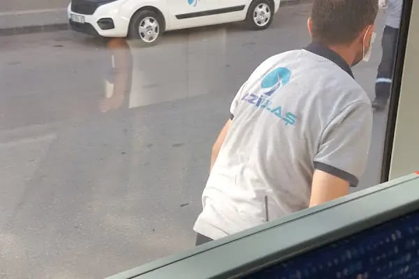 Adliye Tramvay Durağı - Resim 17