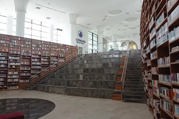Altındağ Belediyesi AKM Cafe ve Kütüphane - Resim 19