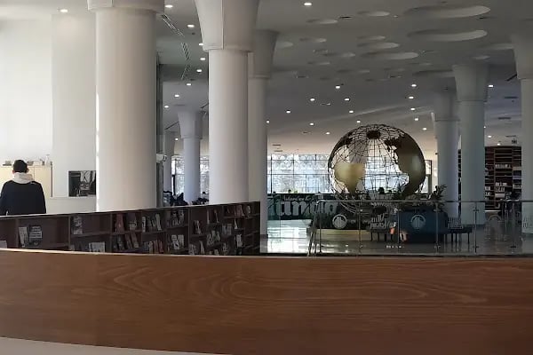 Altındağ Belediyesi AKM Cafe ve Kütüphane - Resim 9