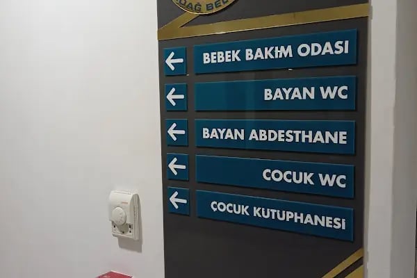 Altındağ Belediyesi AKM Cafe ve Kütüphane - Resim 4