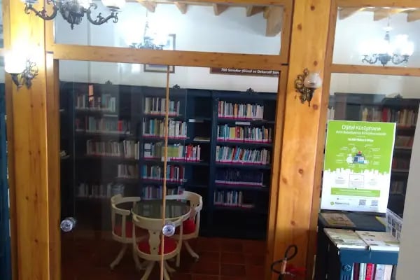 Gölcük Belediyesi Değirmendere Kütüphanesi - Resim 5
