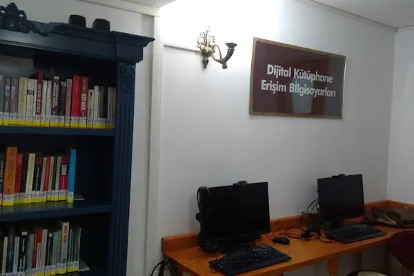 Gölcük Belediyesi Değirmendere Kütüphanesi - Resim 10