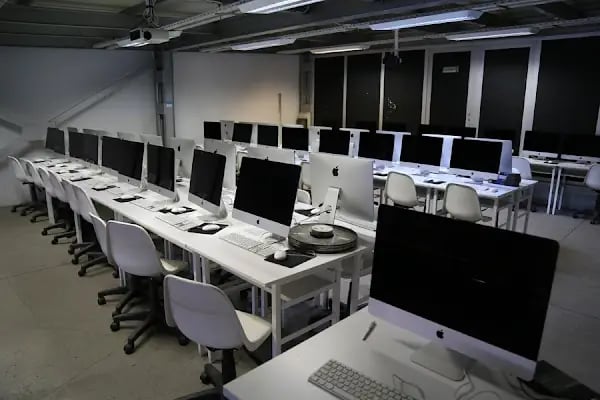 Istanbul Ayvansaray Üniversitesi - Resim 3