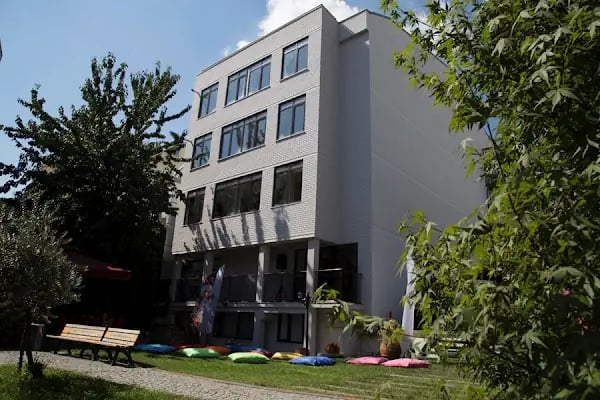 Istanbul Ayvansaray Üniversitesi - Resim 7