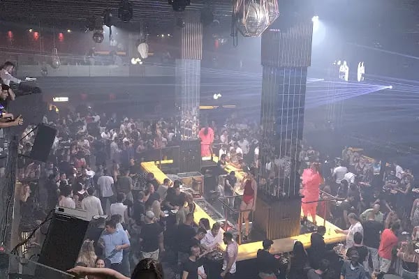 Ceila Club - Resim 20
