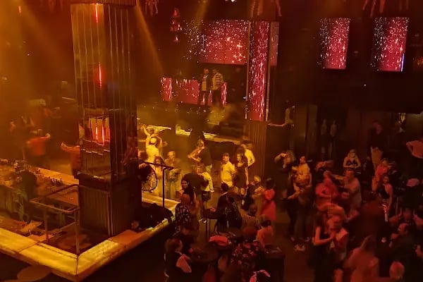 Ceila Club - Resim 8