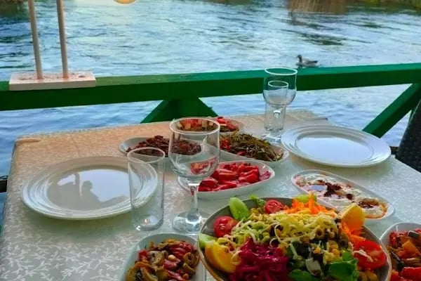 Akyaka Viya Saklıbahçe Restaurant - Resim 19