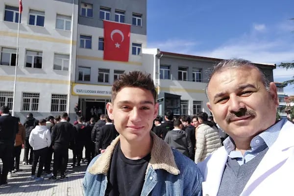 Akşehir Şehit İsmail Cem Yakınlar Mesleki ve Teknik Anadolu Lisesi - Resim 13