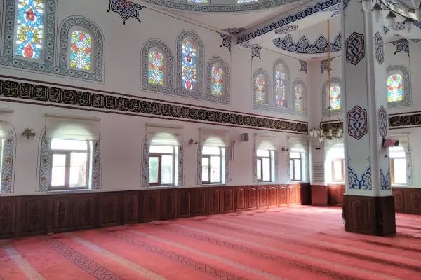 Hacı Hüseyin Cami - Resim 2