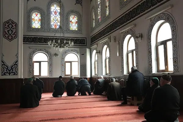 Hacı Hüseyin Cami - Resim 19