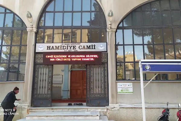 Yeni Karaman Cami - Resim 13