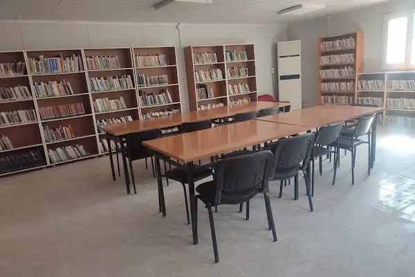 Akçakale ilçe Halk Kütüphanesi - Resim 5