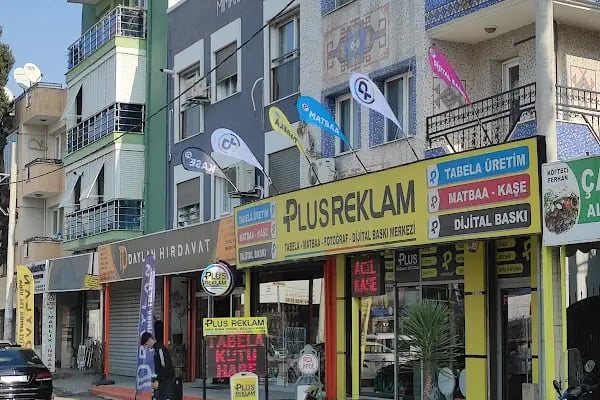 Plus Reklam İzmir Tabela Matbaa Dijital Baskı Merkezi - Resim 1