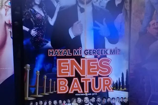 Yorgun Octavia Sinemaları - Resim 8