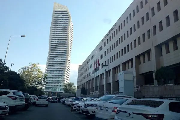 T.C. İzmir Adalet Sarayı - Resim 14