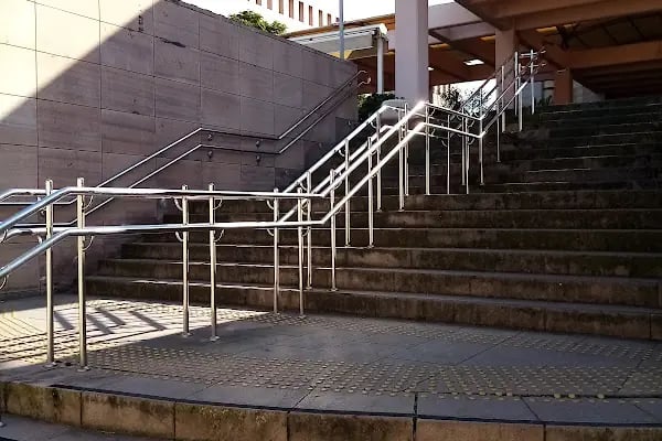 T.C. İzmir Adalet Sarayı - Resim 11