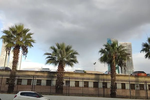 T.C. İzmir Adalet Sarayı - Resim 15