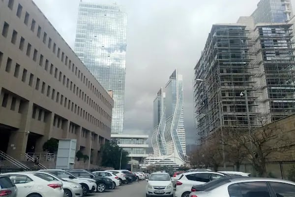 T.C. İzmir Adalet Sarayı - Resim 19
