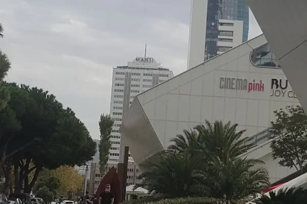 T.C. İzmir Adalet Sarayı - Resim 10