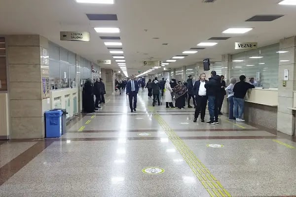 T.C. İzmir Adalet Sarayı - Resim 8