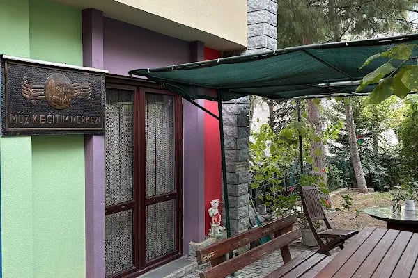 Şahin Aydın Müzik Eğitim Merkezi - Resim 5