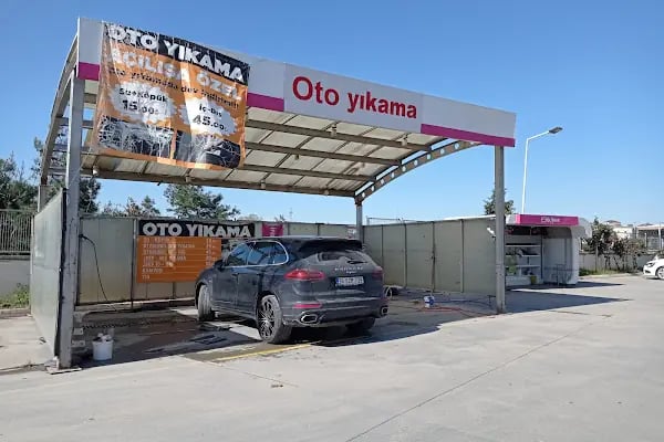 Eva Binek ve Ağır Vasıta İlaçlı ve Renkli köpüklü Oto Yıkama - Resim 12