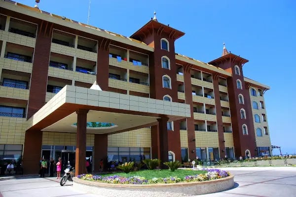 Utopia World Hotel - Resim 1