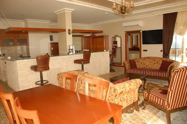 Utopia World Hotel - Resim 9