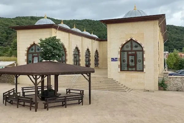 Hacı Hasan Ceyhan Camii - Resim 13