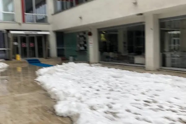 Bezmiâlem Vakıf Üniversitesi Sultangazi İlhan Varank Yerleşkesi - Resim 2