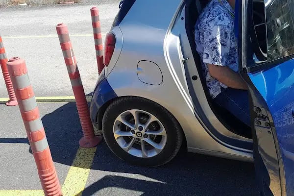 Surucu kursu - Barboros mahallesi yenisahraözel direksiyon sürücü kursu, motorsiklet ehliyeti kadikoy istanbul, - Resim 2