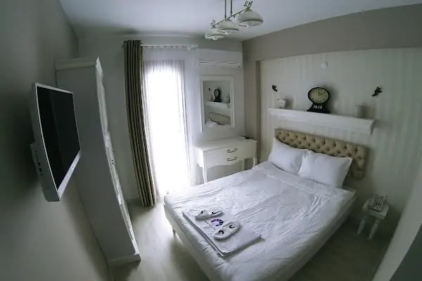 Menendi Otel - Resim 12
