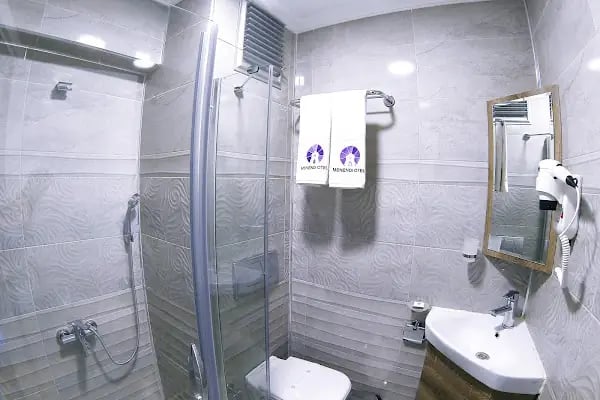Menendi Otel - Resim 3