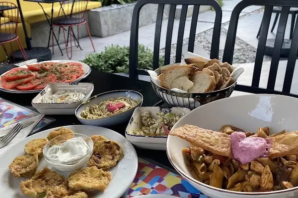 Nissi Restaurant &amp; cafe - Resim 8