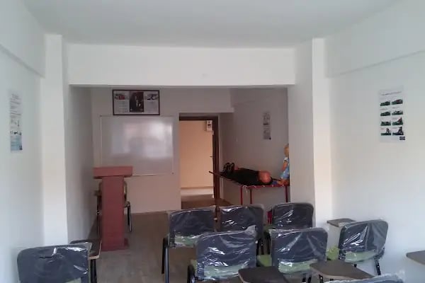 AYÇAM SÜRÜCÜ KURSU (YENİCAMİ ŞUBESİ) - Resim 18