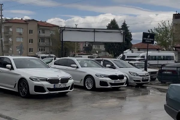 CEYLAN GARAGE - OTO YIKAMA - Resim 1