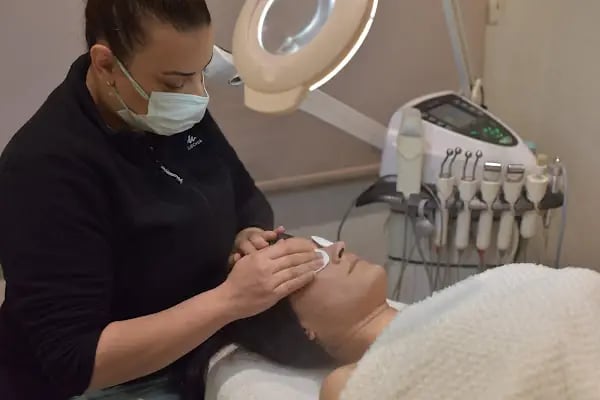 Dr. Balta Kliniği - Asena Balta / Ahmet İzzet Balta - Resim 17