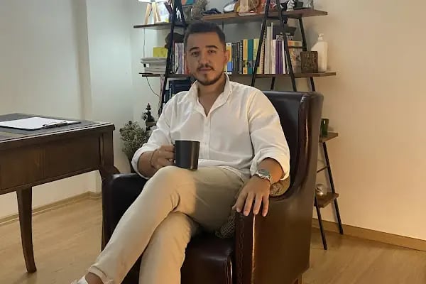 Adana Psikolog Berke KIZILYEL - Resim 2