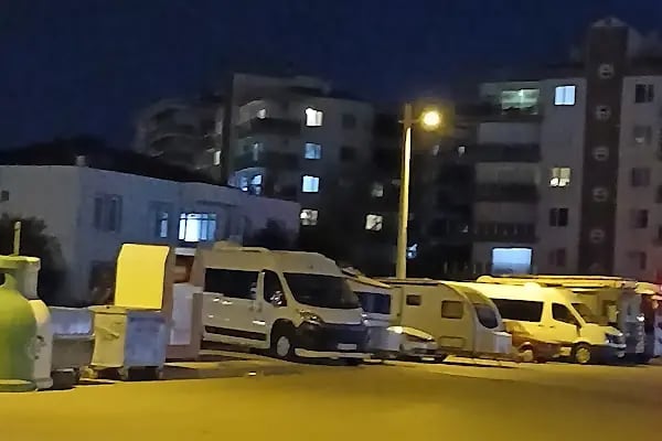 Ataşehir Tramvay Durağı - Resim 8