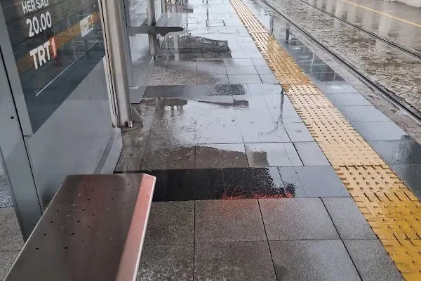 Ataşehir Tramvay Durağı - Resim 10