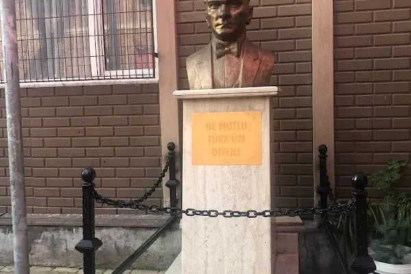 Osmangazi Kırcılar Anadolu Lisesi - Resim 3