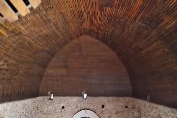The Orthodox Church of the Great Martyr George - Resim 5