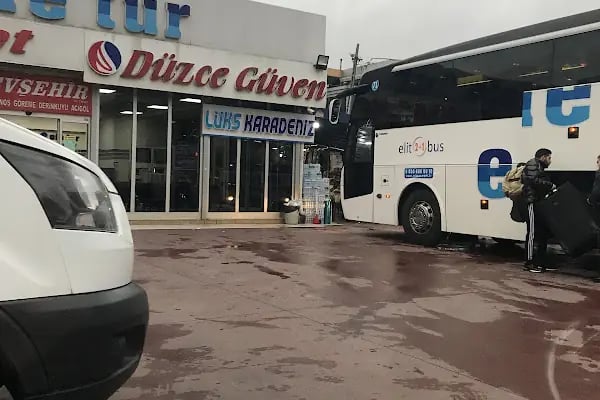 Efe Tur - Düzce Güven Terminali - Resim 9