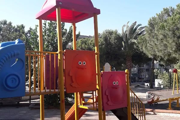 Adnan Kahveci Parkı - Resim 15