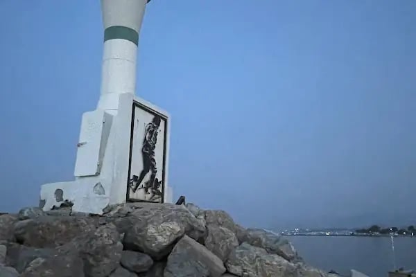 Urla Yat Limanı - Resim 15