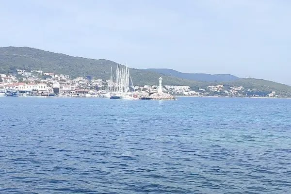Urla Yat Limanı - Resim 16