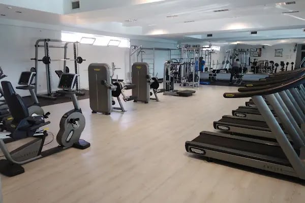 Çalı Kapalı Yüzme Havuzu - Resim 1